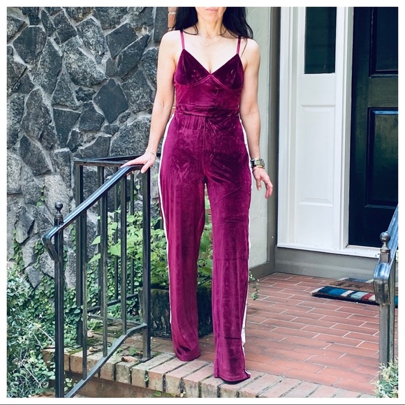 #07 FABULOUS VELVET WIDE LEG JUMPSUIT WITH SIDE DETAIL - Picture 13 of 13
